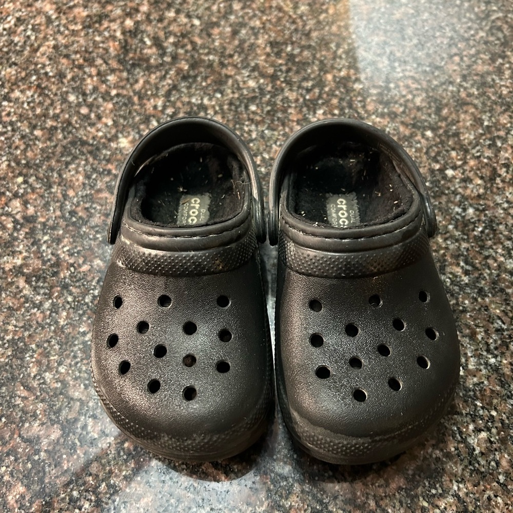 Black Insulated Toddler Crocs